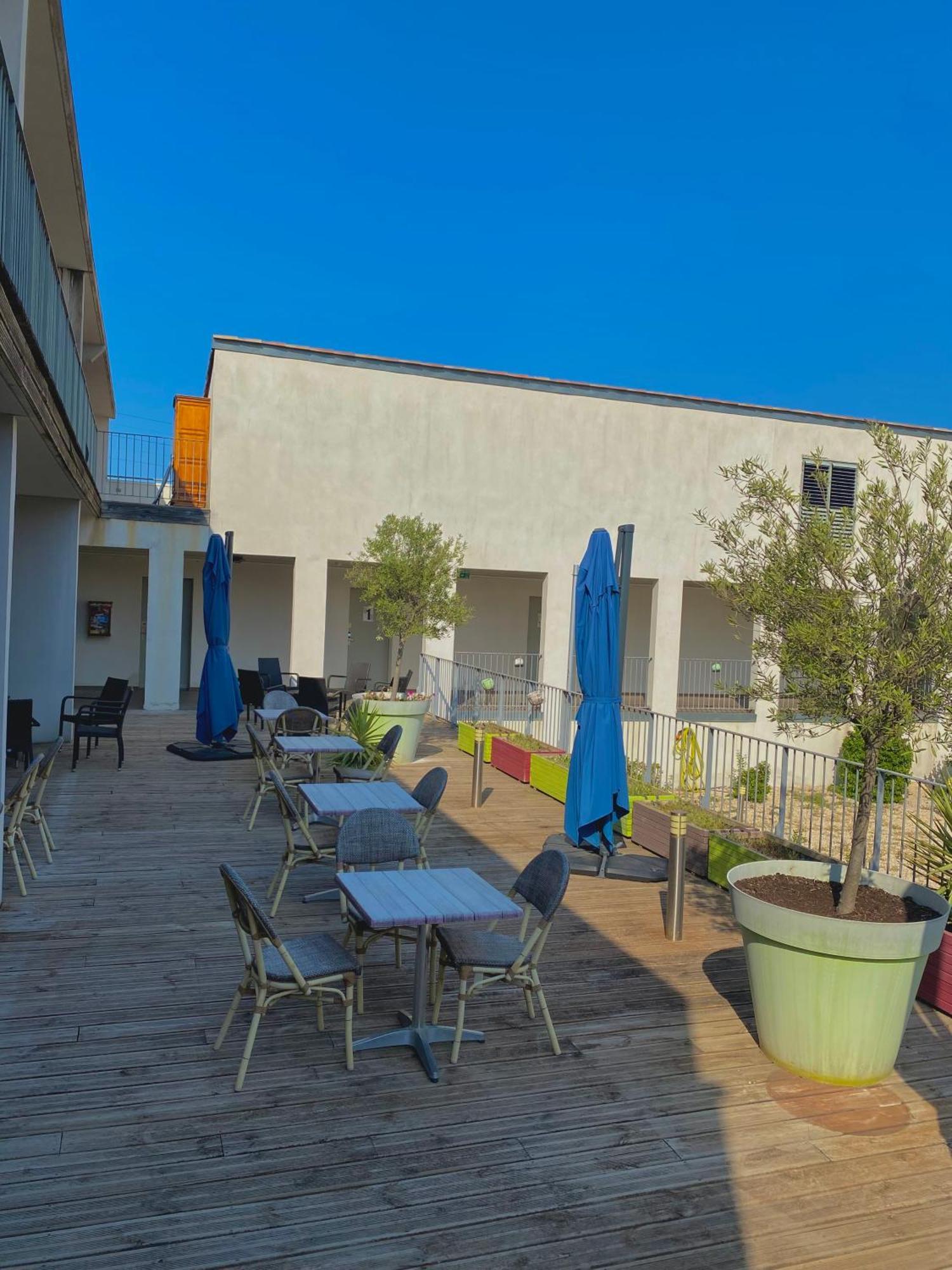 Douce France Hotel Cuxac-d'Aude ภายนอก รูปภาพ